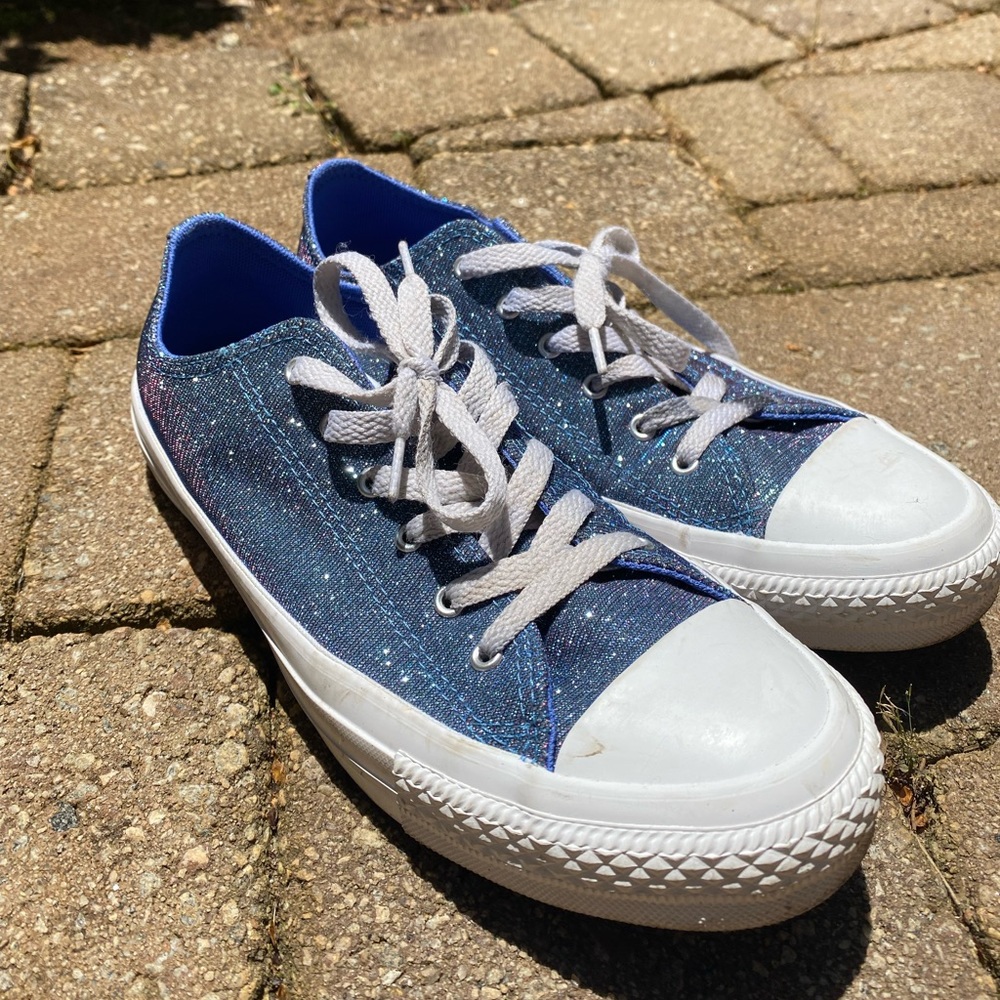 Color changing sparking converse